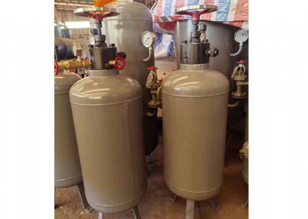 如何保持船用空氣瓶的壓力？